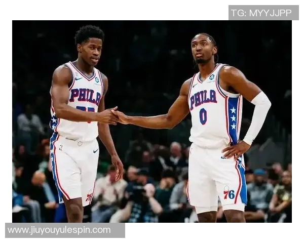 费城真老大马克西半场精彩表现砍下17分并命中压哨三分球