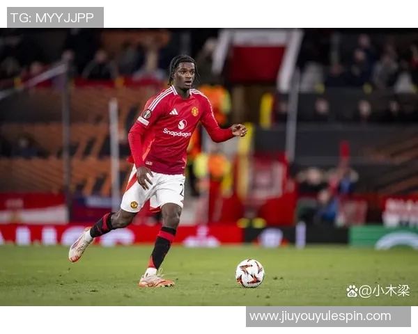 英格兰队今日训练迎来U20小将莱西塞缪尔坎贝尔强势加盟