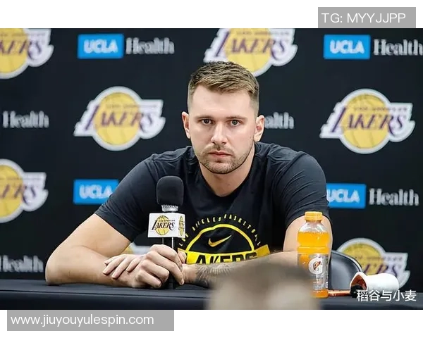 东契奇首节表现轻松自如7投4中斩获13分2板3助1断1帽展现全能实力